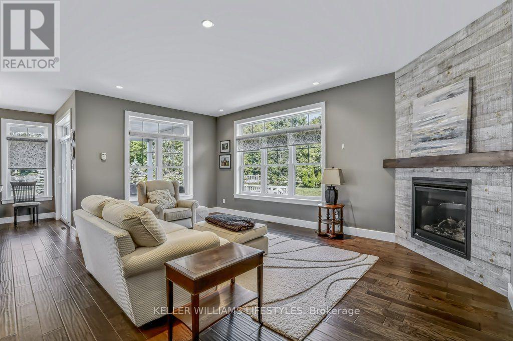 51 Deerfield Road, Lambton Shores, Ontario  N0M 1T0 - Photo 16 - X13703332