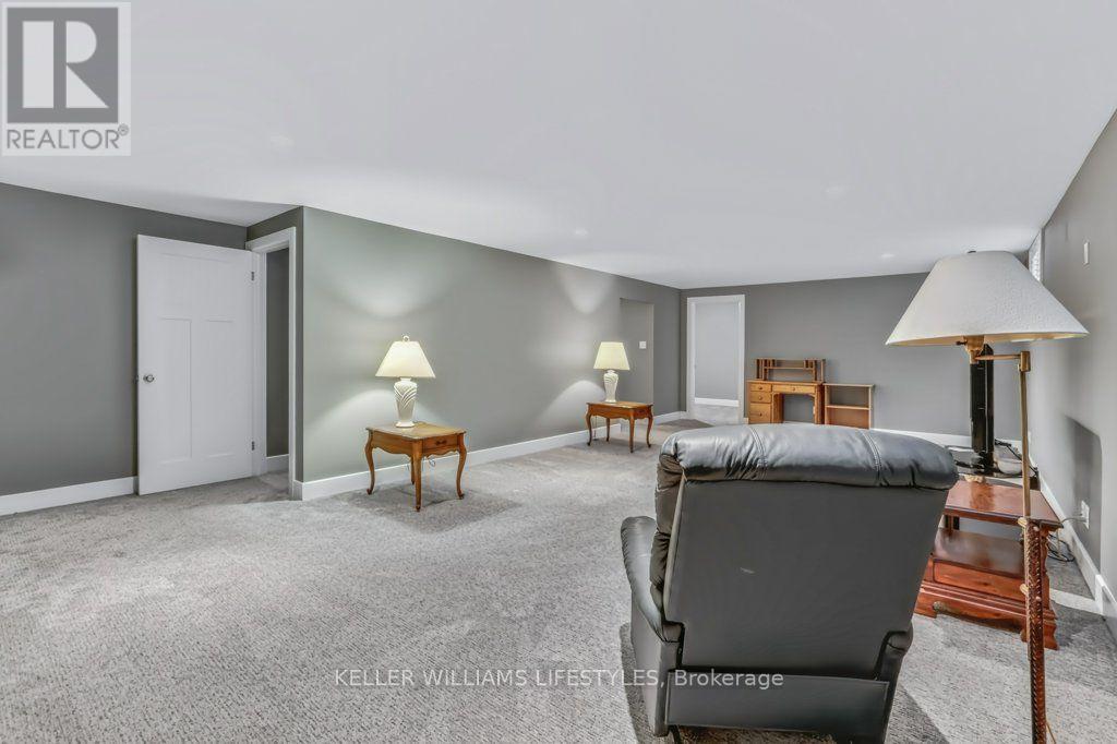 51 Deerfield Road, Lambton Shores, Ontario  N0M 1T0 - Photo 26 - X13703332