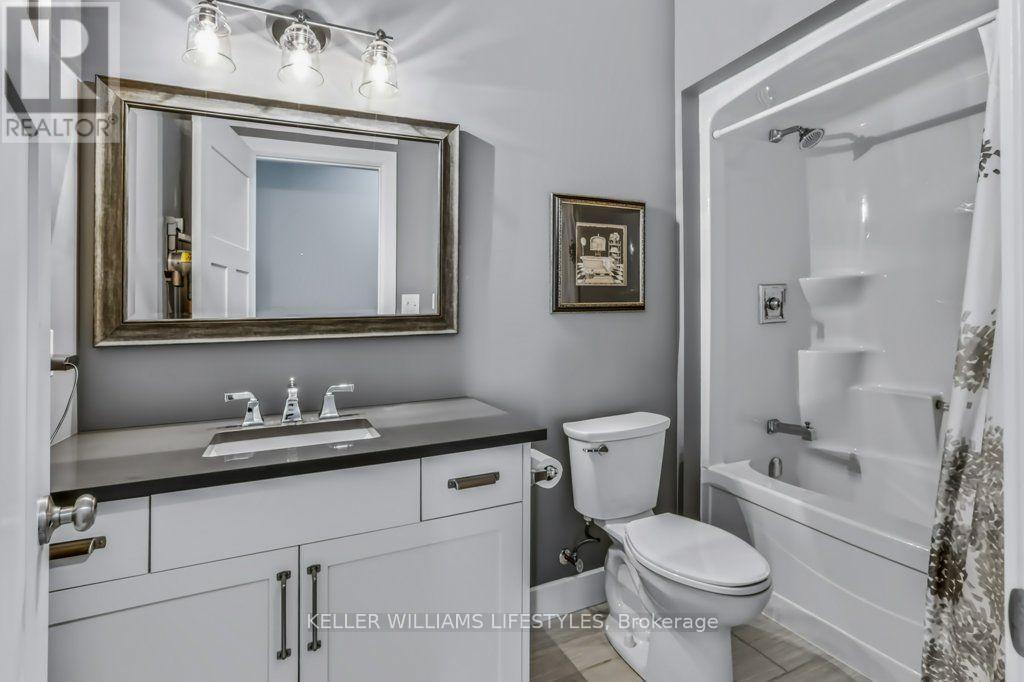 51 Deerfield Road, Lambton Shores, Ontario  N0M 1T0 - Photo 7 - X13703332