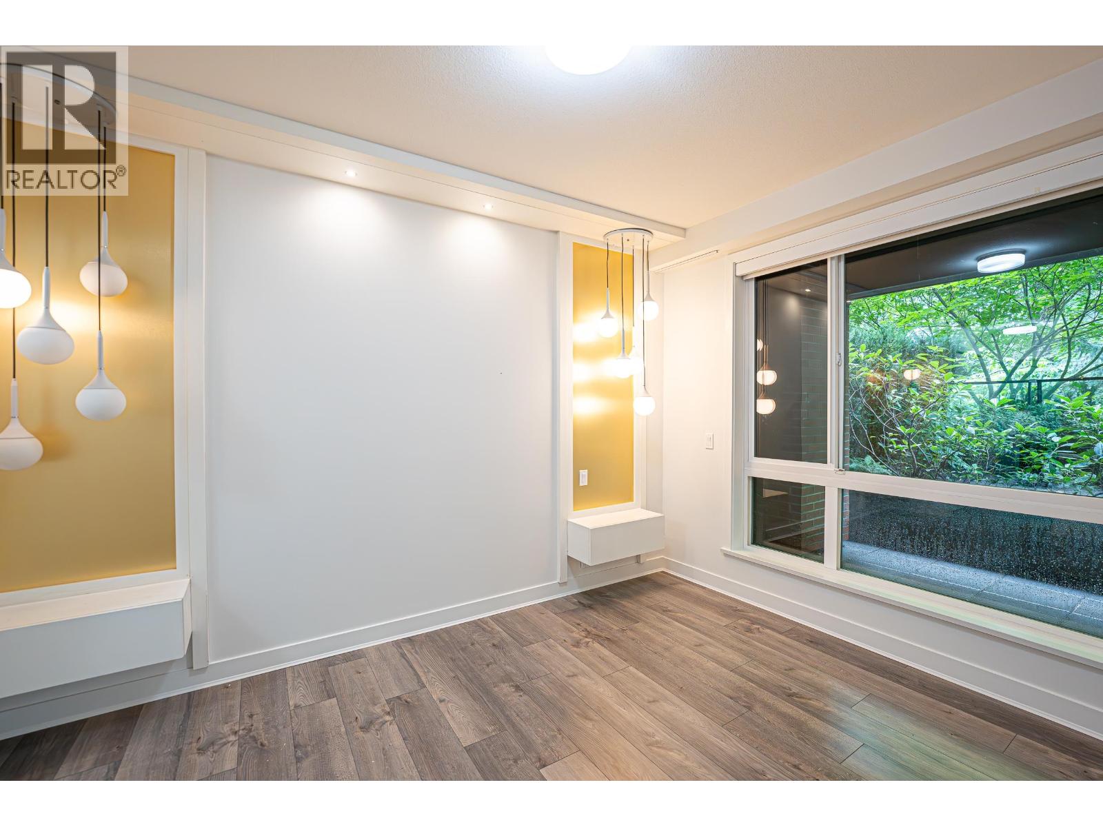 105 733 W 3rd Street, North Vancouver, British Columbia V7M 0C8 - Photo 9 - R3148611