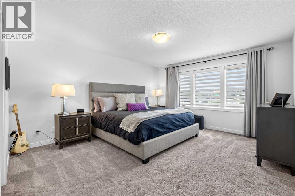 132 Creekside Drive SW, Calgary, Alberta  T2X 4R5 - Photo 14 - A2339157