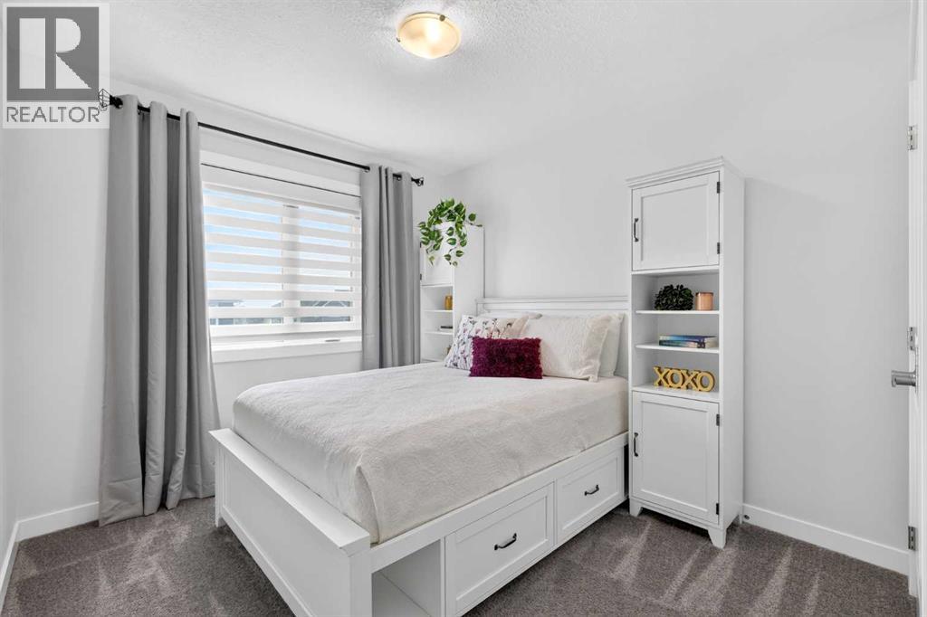 132 Creekside Drive SW, Calgary, Alberta  T2X 4R5 - Photo 20 - A2339157