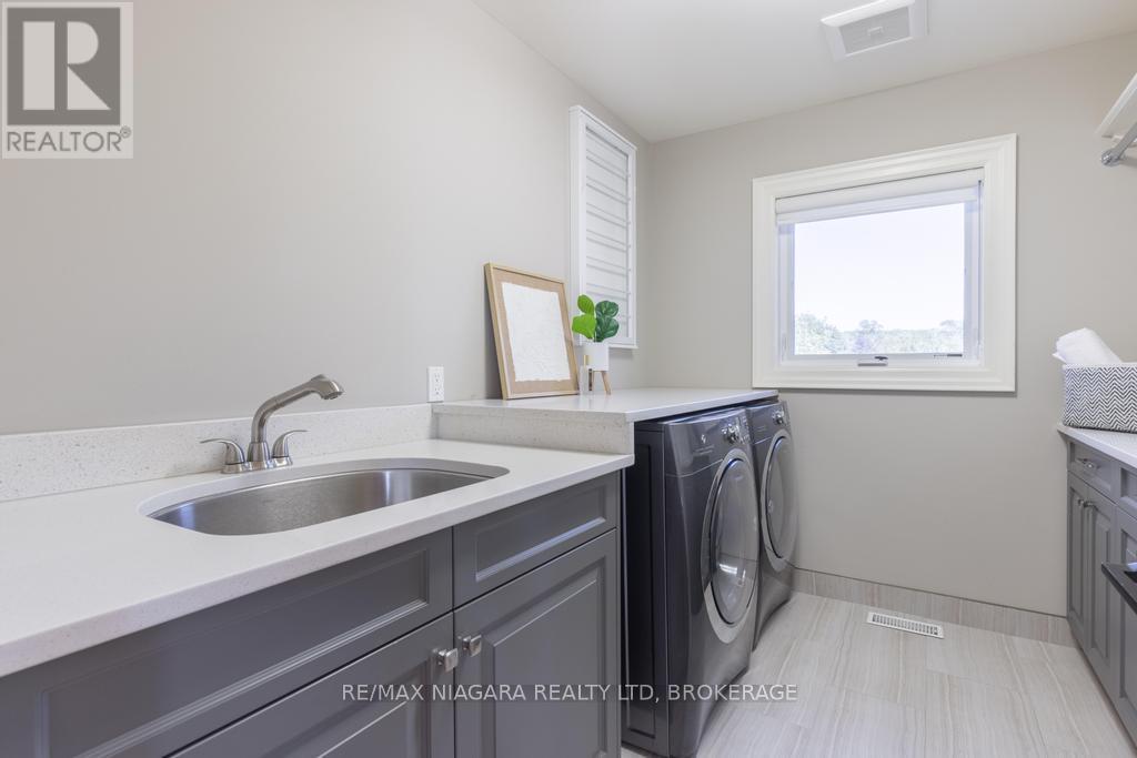 50 Sandalwood Crescent, Niagara-On-The-Lake, Ontario  L0S 1P0 - Photo 33 - X13703278