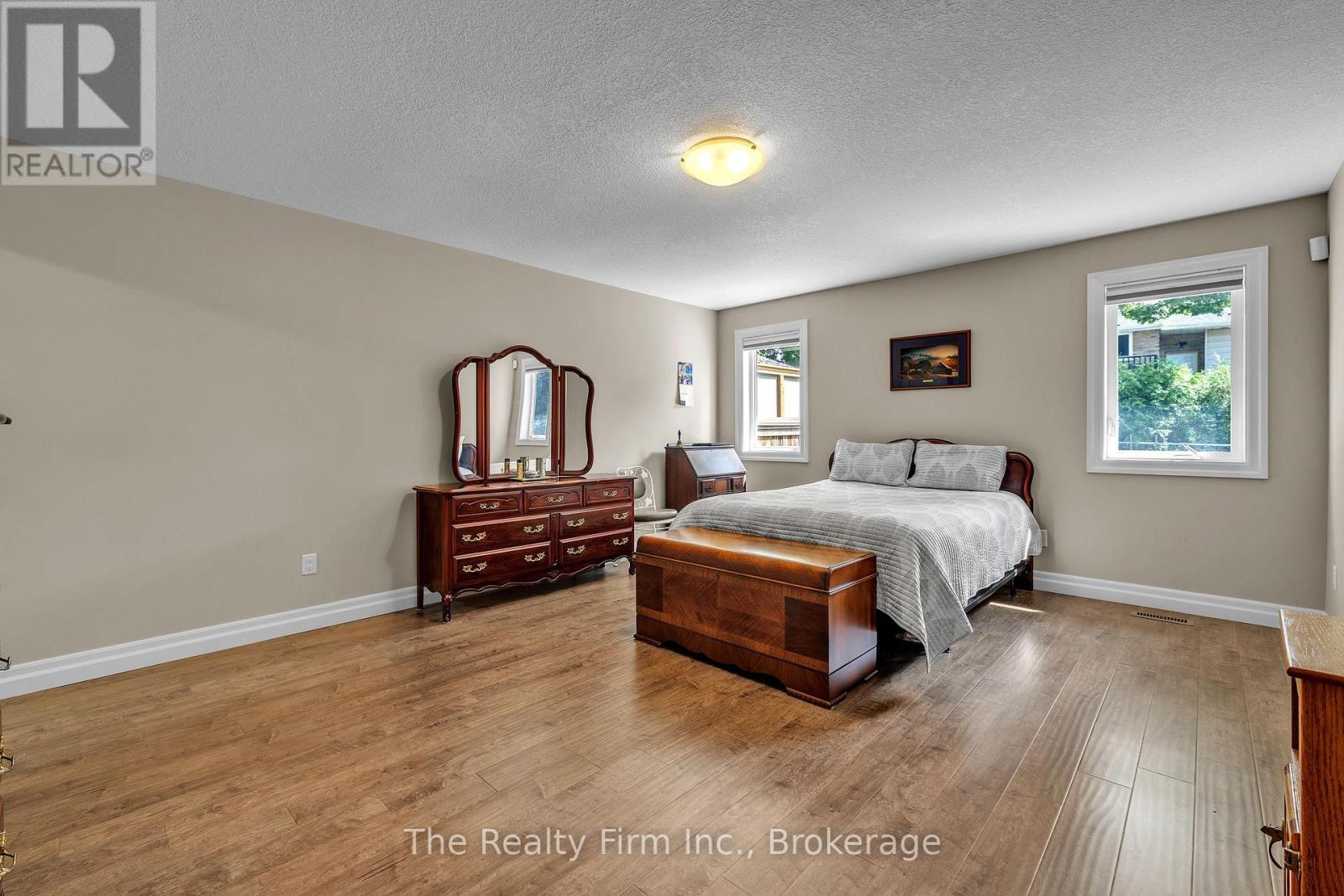 27 Cronyn Street, Woodstock, Ontario  N4S 3T4 - Photo 14 - X13703268