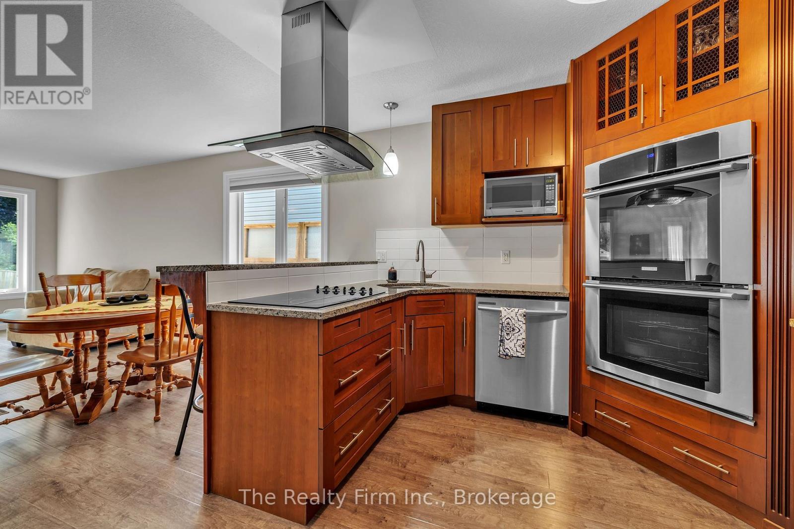 27 Cronyn Street, Woodstock, Ontario  N4S 3T4 - Photo 9 - X13703268