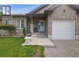 27 CRONYN STREET, Woodstock, Ontario