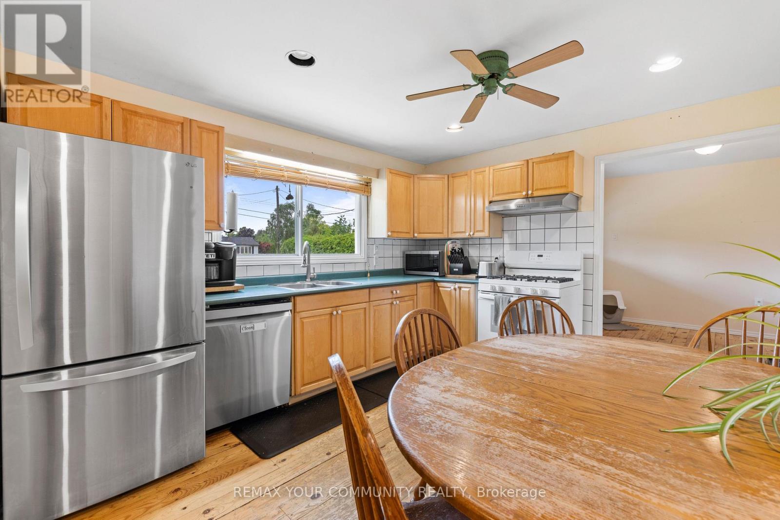 69 Virginia Boulevard, Georgina, Ontario  L0E 1R0 - Photo 14 - N13700470