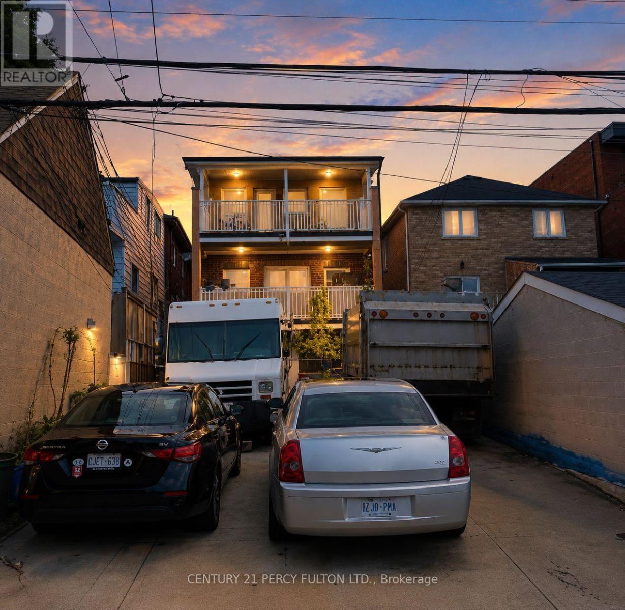 352 CALEDONIA ROAD, Toronto, Ontario