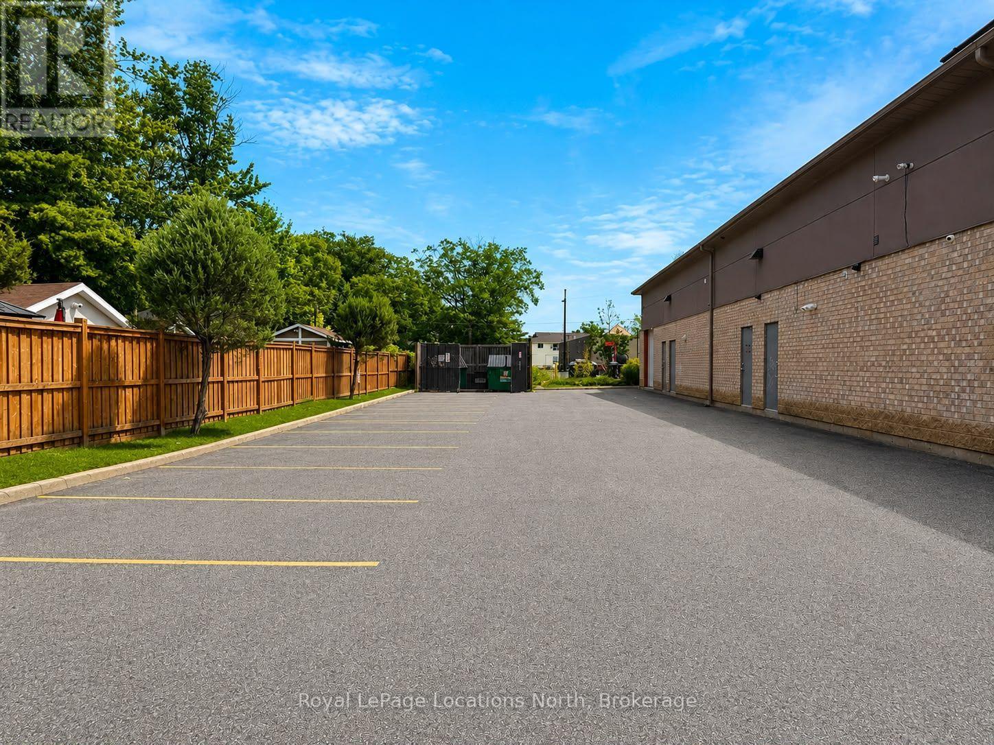 3 - 1288 Mosley Street, Wasaga Beach, Ontario  L9Z 2C9 - Photo 4 - S13703282