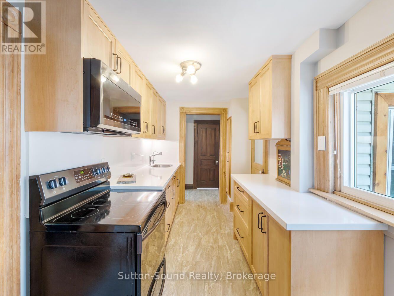 155 5th  A Street E, Owen Sound, Ontario  N4K 1C4 - Photo 14 - X13703274