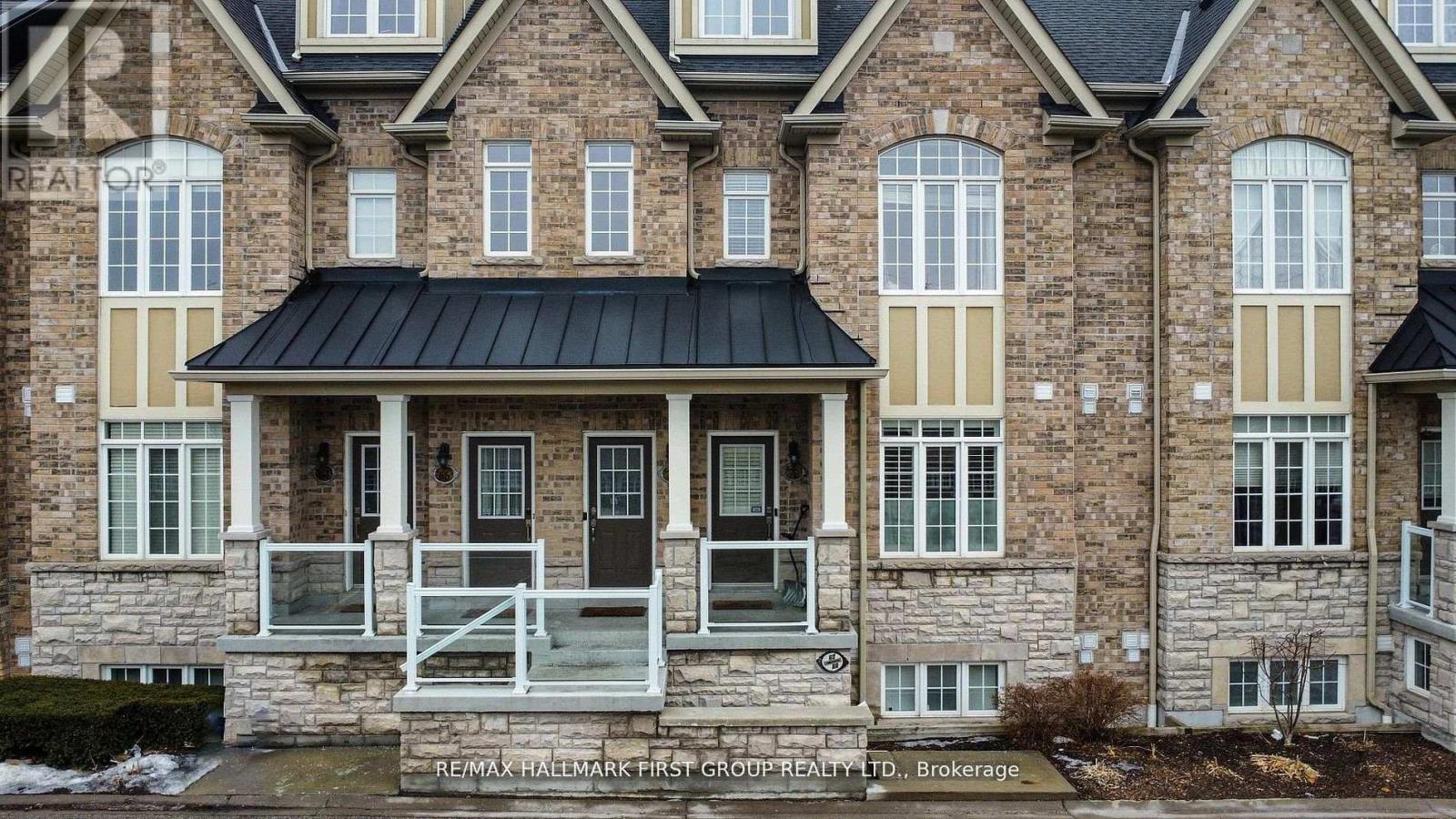 70 Lovegrove Lane, Ajax, Ontario  L1S 0E7 - Photo 2 - E13703280