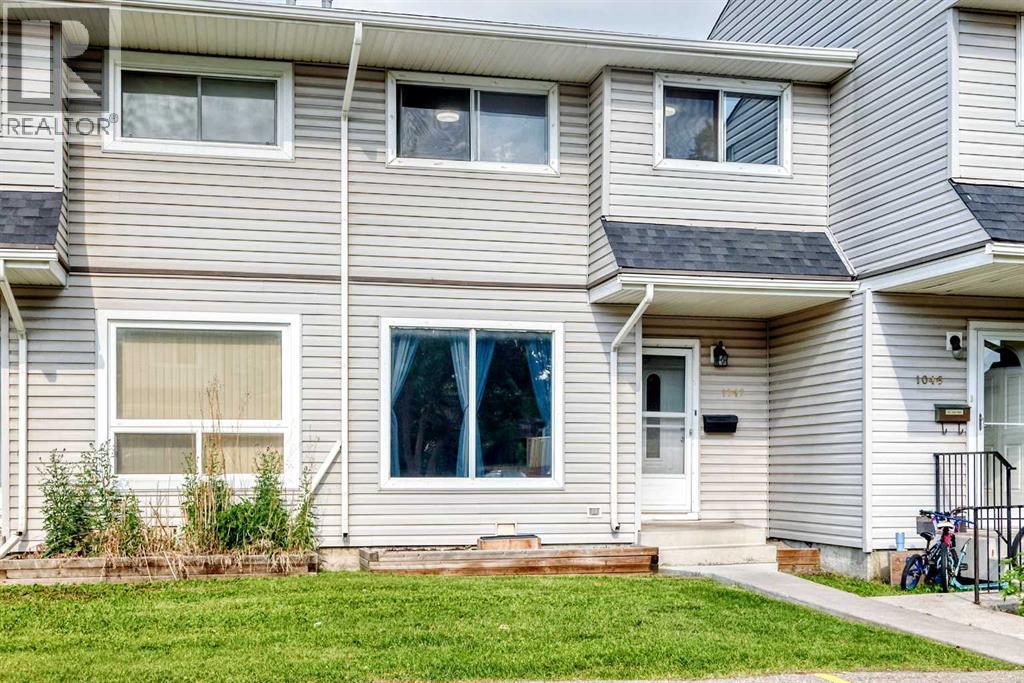 1047, 3235 56 Street NE, Calgary, Alberta  T1Y 2X7 - Photo 1 - A2328109