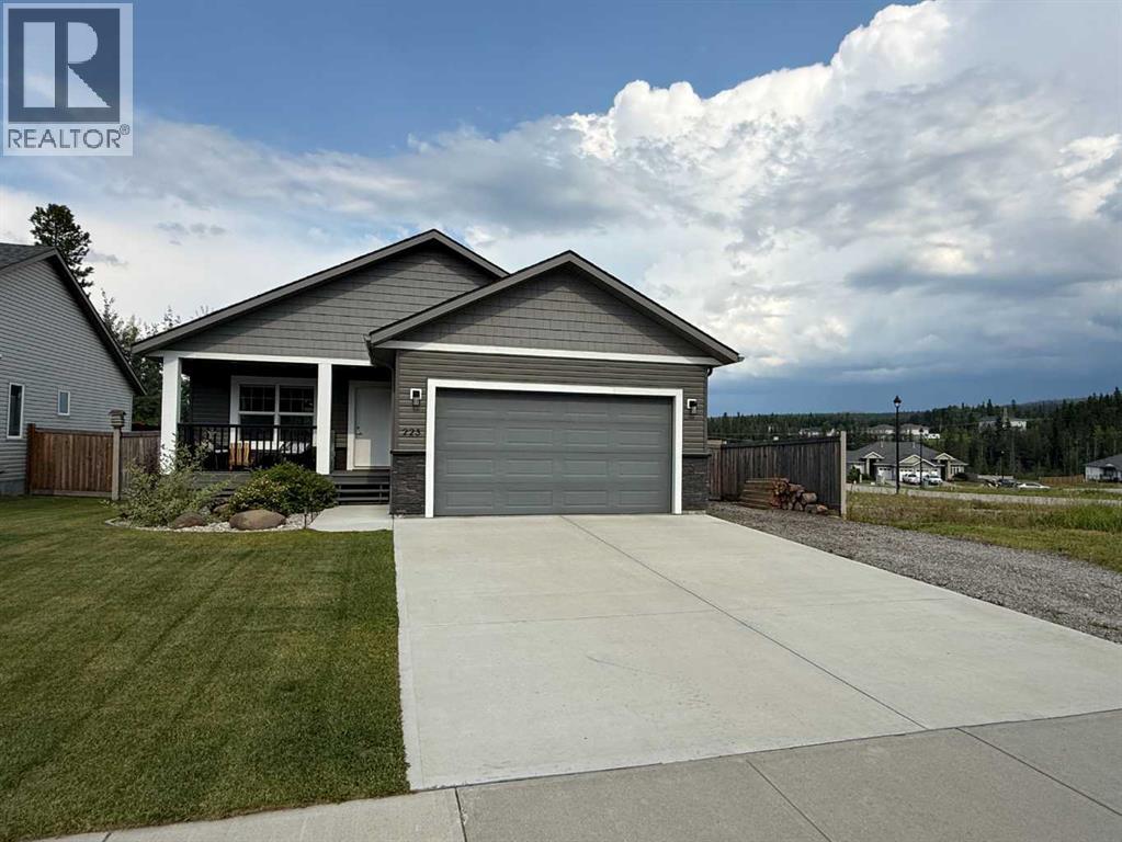223 Eaton Drive, Hinton, Alberta  T7V 0A1 - Photo 29 - A2337634