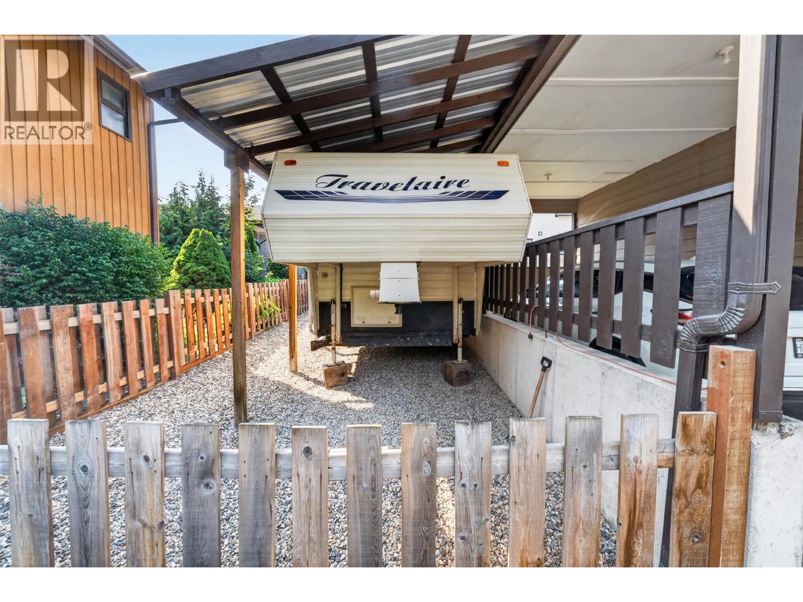 2730 5 Avenue NE, Salmon Arm, British Columbia  V1E 2K3 - Photo 47 - 10398236