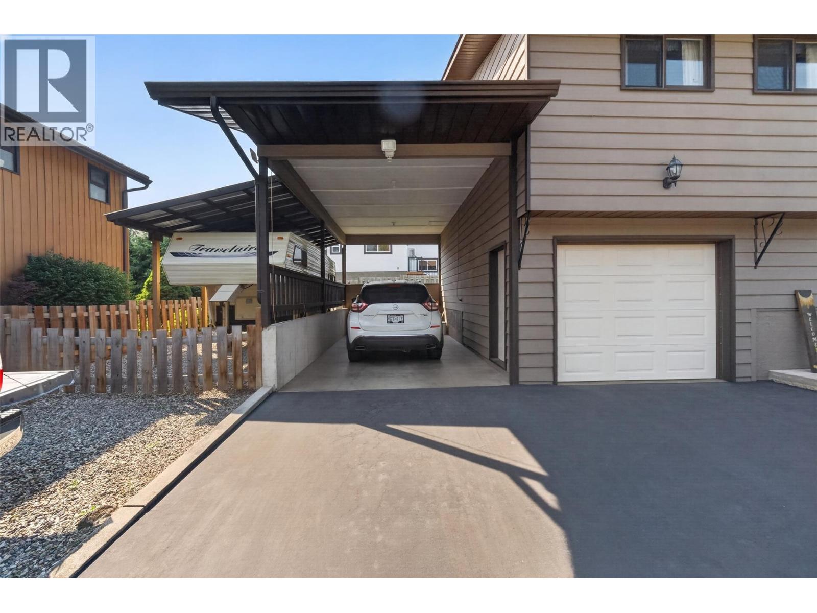 2730 5 Avenue NE, Salmon Arm, British Columbia  V1E 2K3 - Photo 41 - 10398236