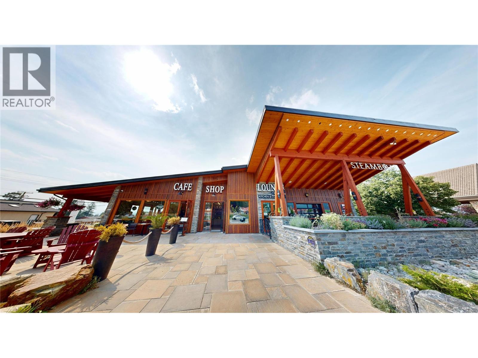 7497 Main Street W Unit# 2, Radium Hot Springs, British Columbia