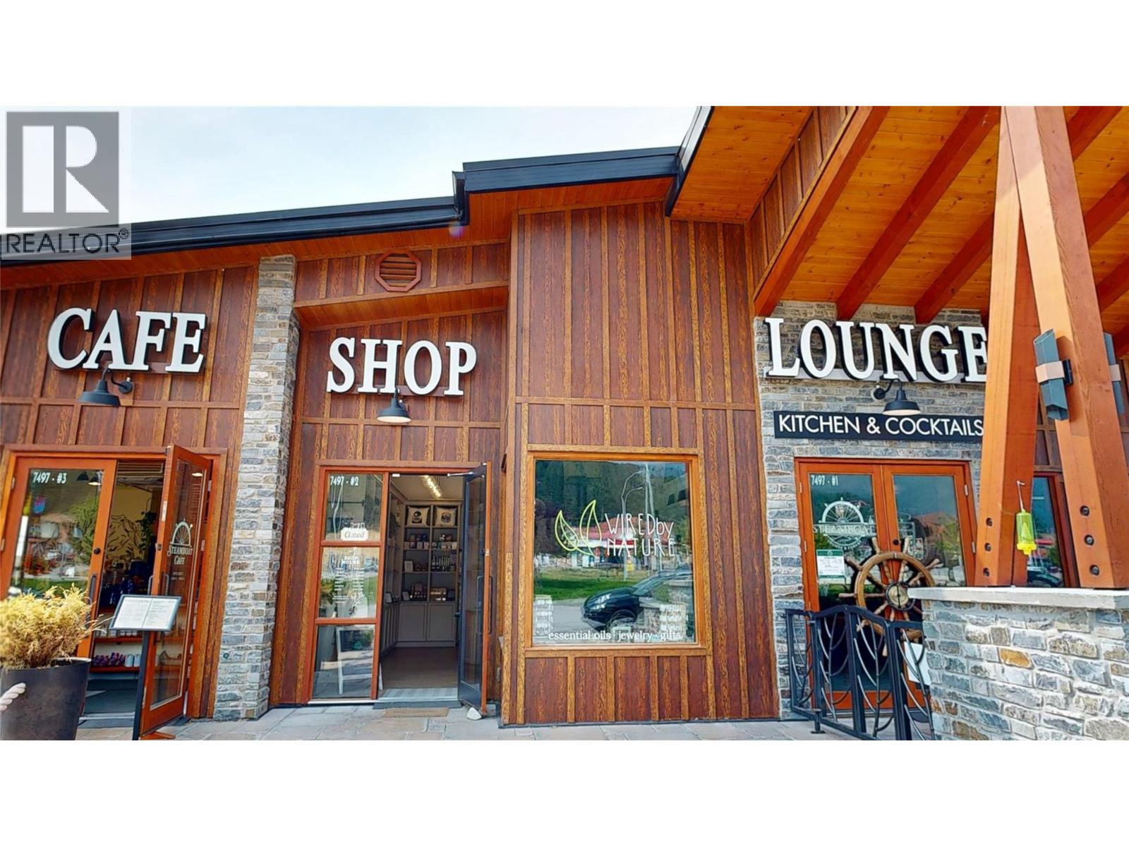7497 Main Street W Unit# 2, Radium Hot Springs, British Columbia  V0A 1M0 - Photo 2 - 10398452