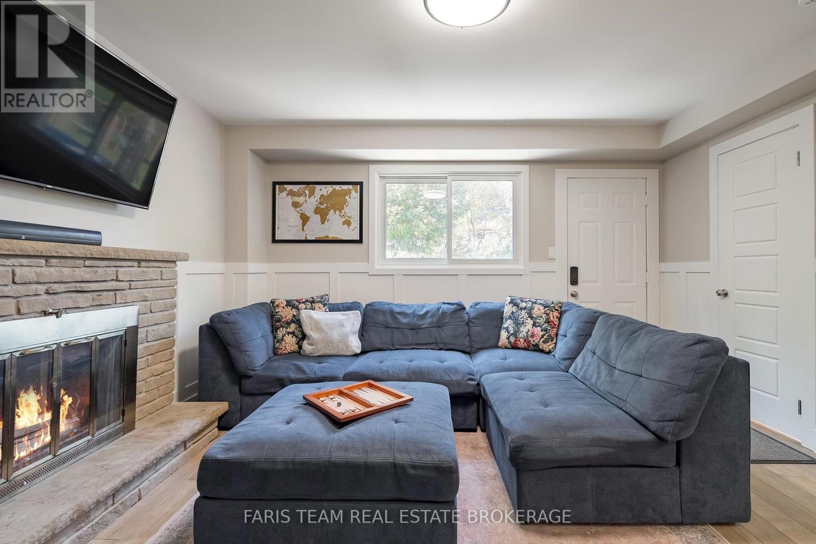 42 Briar Road, Barrie, Ontario  L4N 3M4 - Photo 13 - S13703276