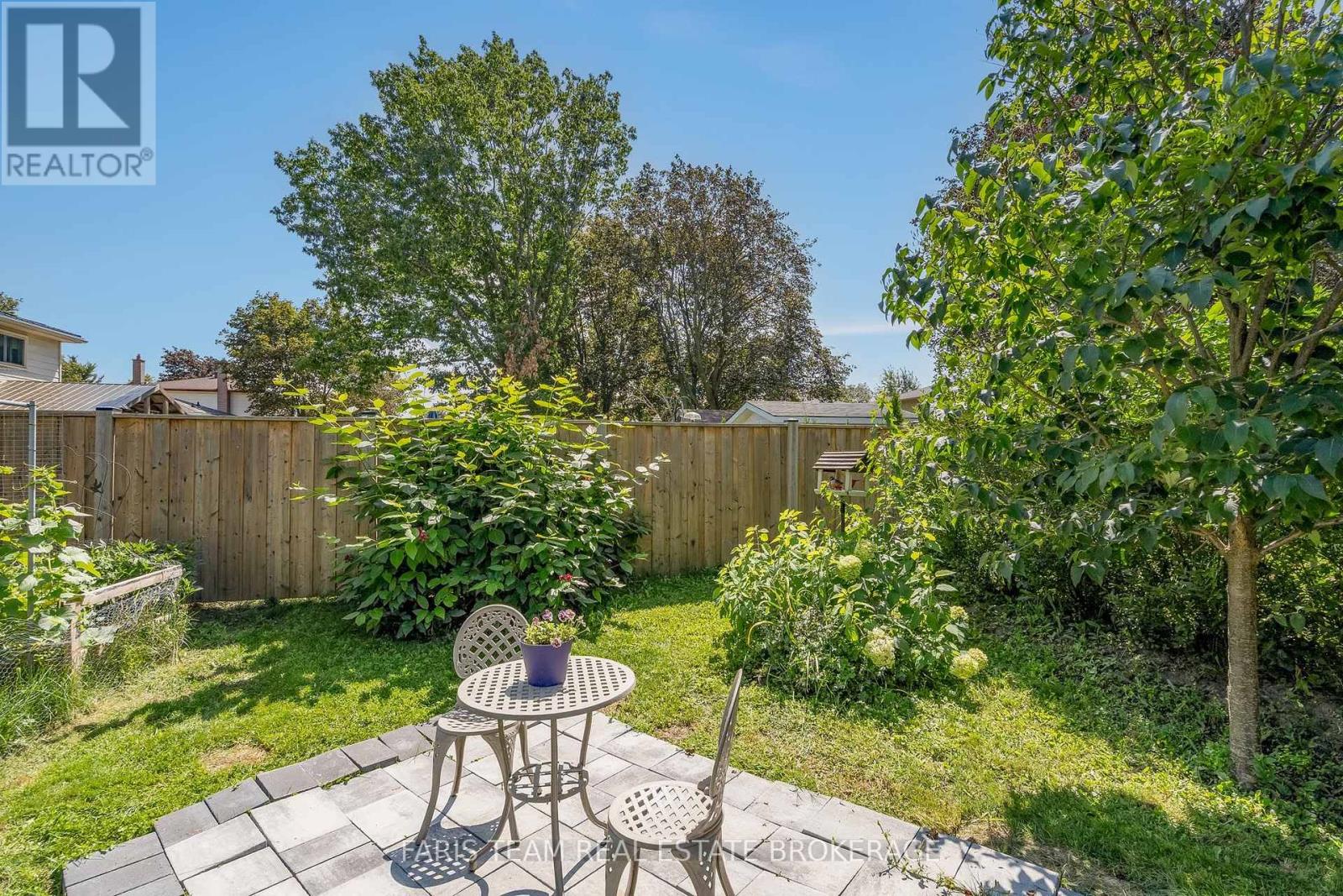 42 Briar Road, Barrie, Ontario  L4N 3M4 - Photo 34 - S13703276