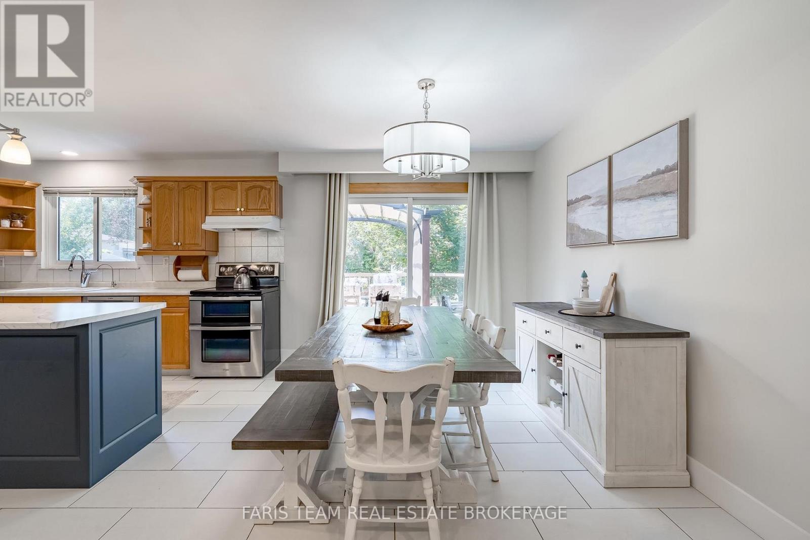 42 Briar Road, Barrie, Ontario  L4N 3M4 - Photo 9 - S13703276