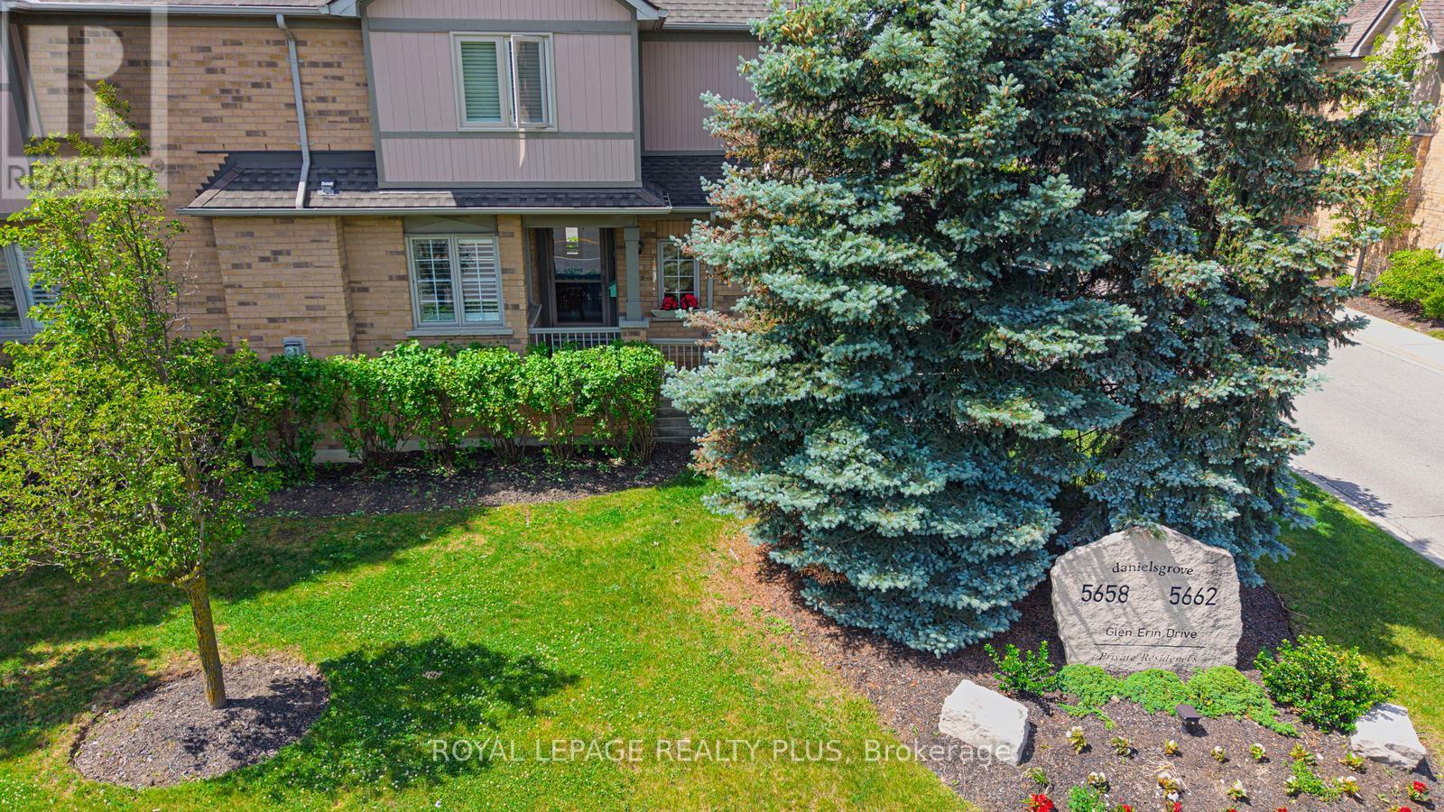1 - 5658 Glen Erin Drive, Mississauga, Ontario  L5M 6C4 - Photo 2 - W13703270