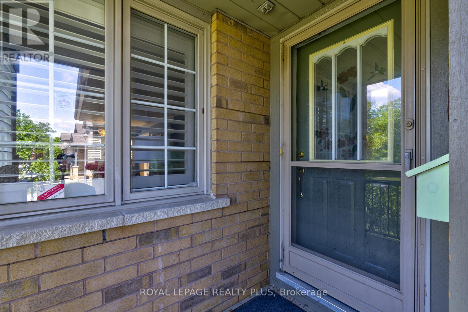 1 - 5658 Glen Erin Drive, Mississauga, Ontario  L5M 6C4 - Photo 5 - W13703270