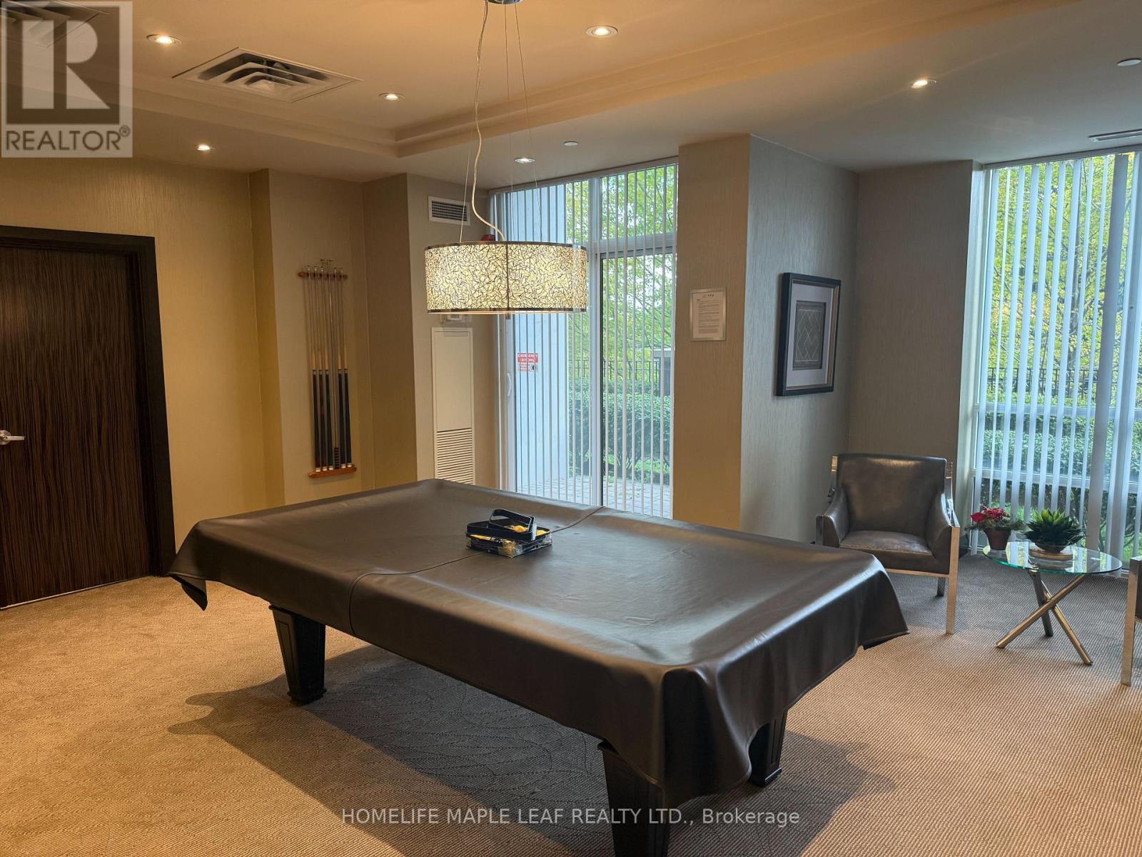 1001 - 3 Michael Power Place, Toronto, Ontario  M9A 0A2 - Photo 5 - W13703292