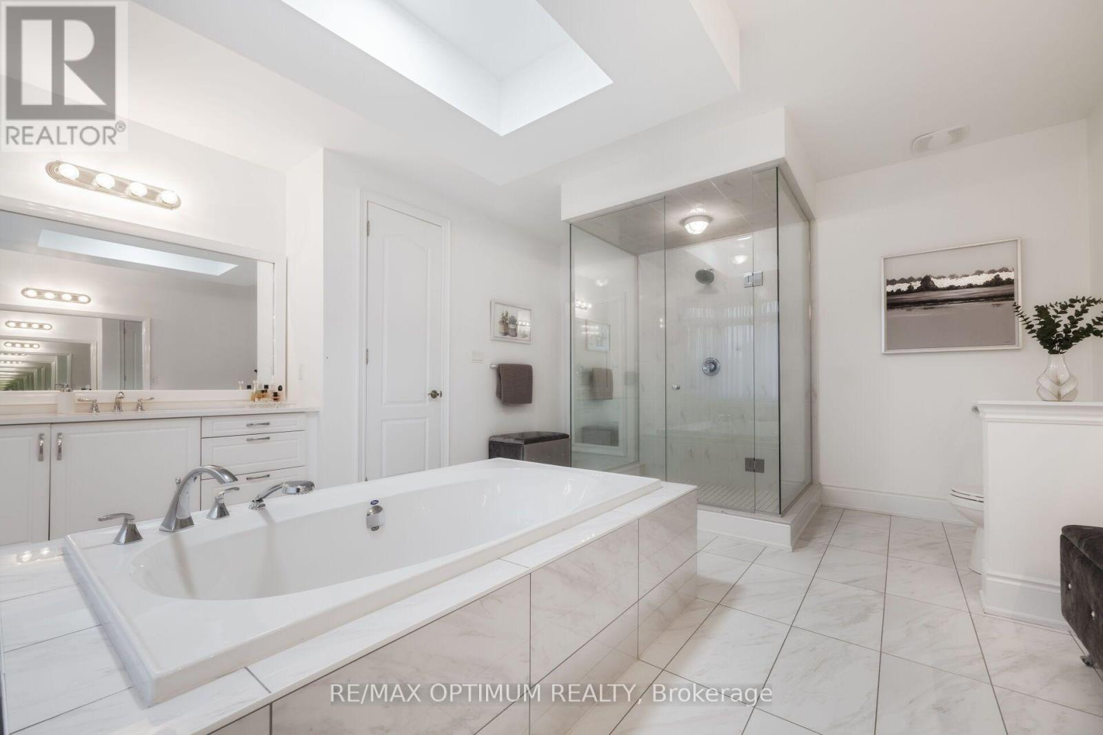 37 Elbern Markell Drive, Brampton, Ontario  L6X 2X6 - Photo 24 - W13703318