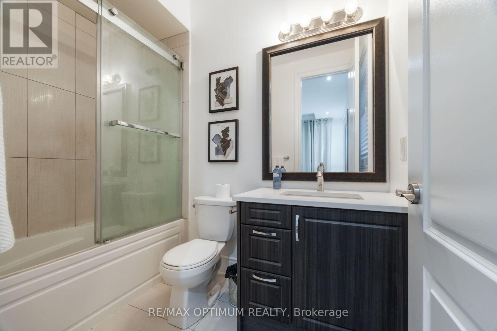 37 Elbern Markell Drive, Brampton, Ontario  L6X 2X6 - Photo 26 - W13703318