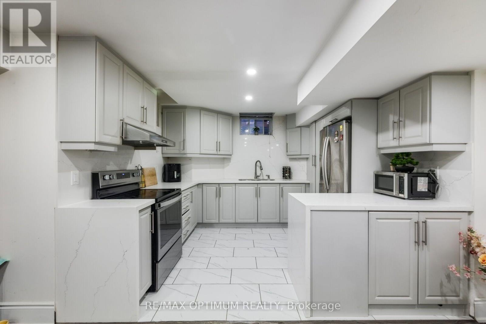 37 Elbern Markell Drive, Brampton, Ontario  L6X 2X6 - Photo 39 - W13703318