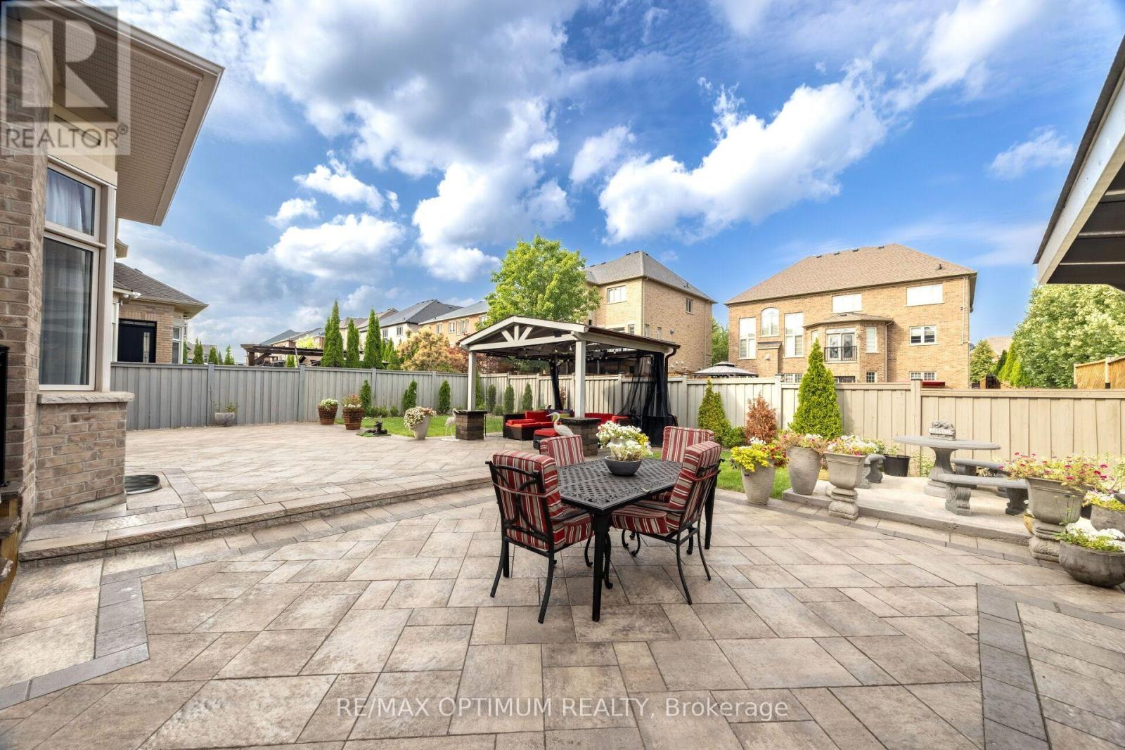 37 Elbern Markell Drive, Brampton, Ontario  L6X 2X6 - Photo 43 - W13703318