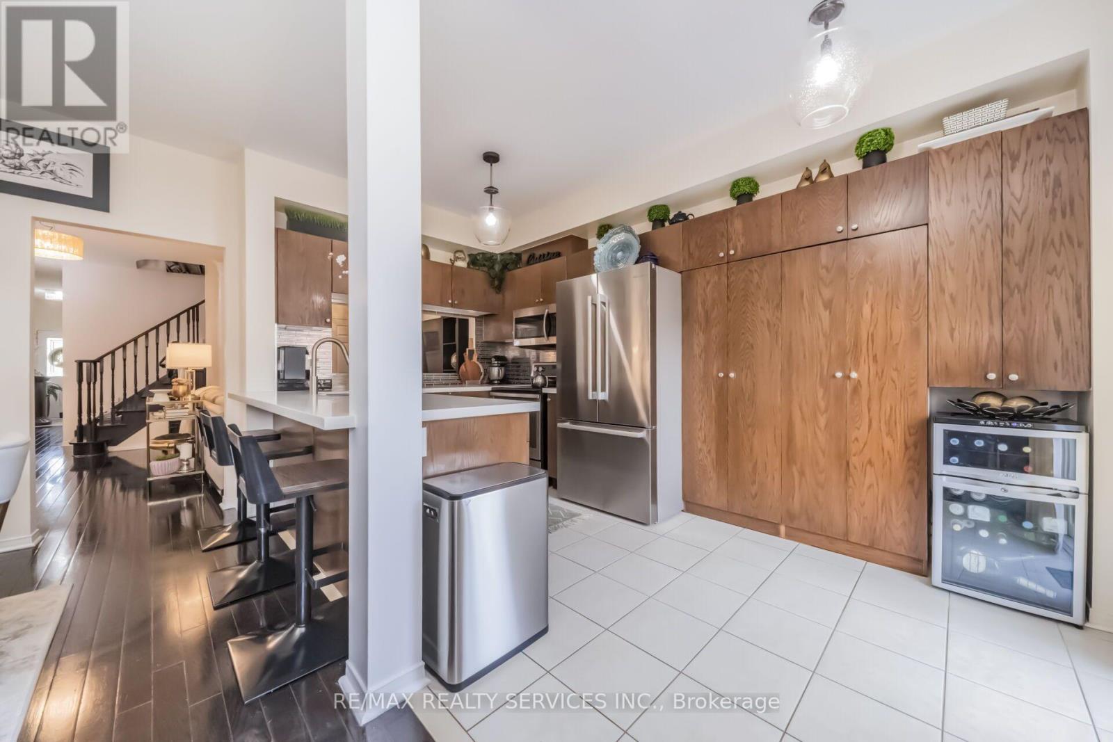 70 Checkerberry Crescent, Brampton, Ontario  L6R 3P8 - Photo 14 - W13703322