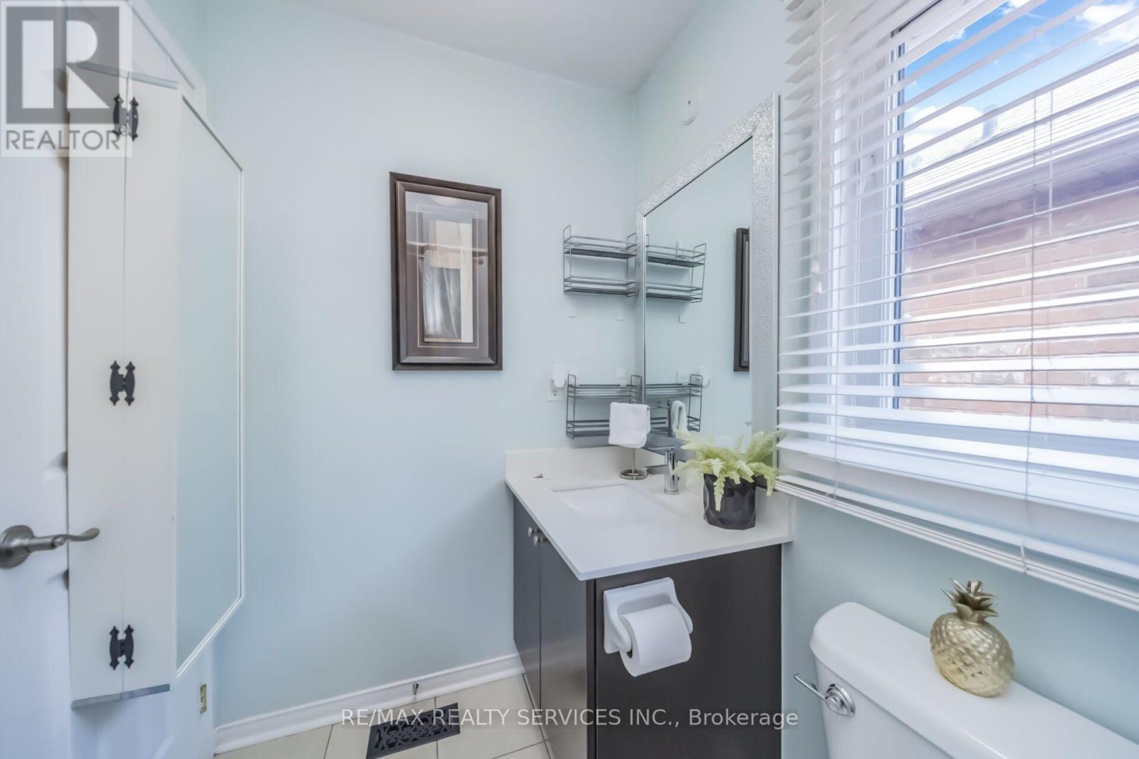 70 Checkerberry Crescent, Brampton, Ontario  L6R 3P8 - Photo 31 - W13703322