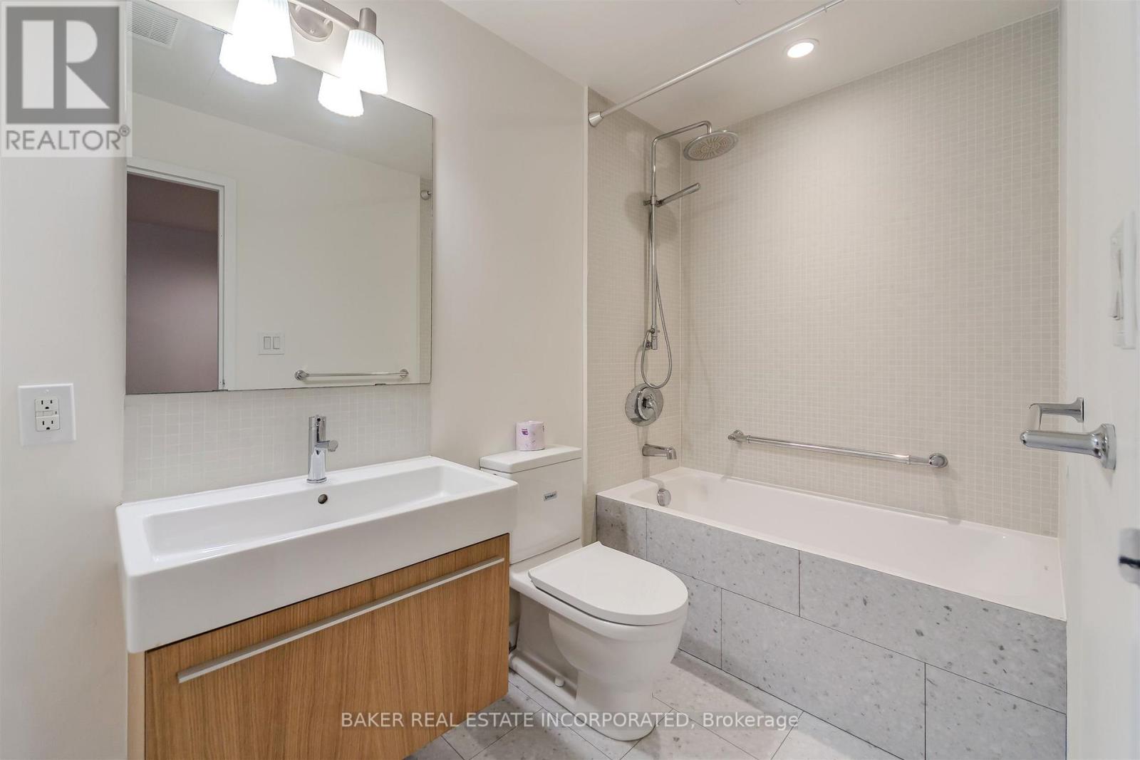 107 - 152 Annette Street, Toronto, Ontario  M6P 1P4 - Photo 24 - W13703326