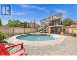 1003 MAURY CRESCENT, Pickering, Ontario