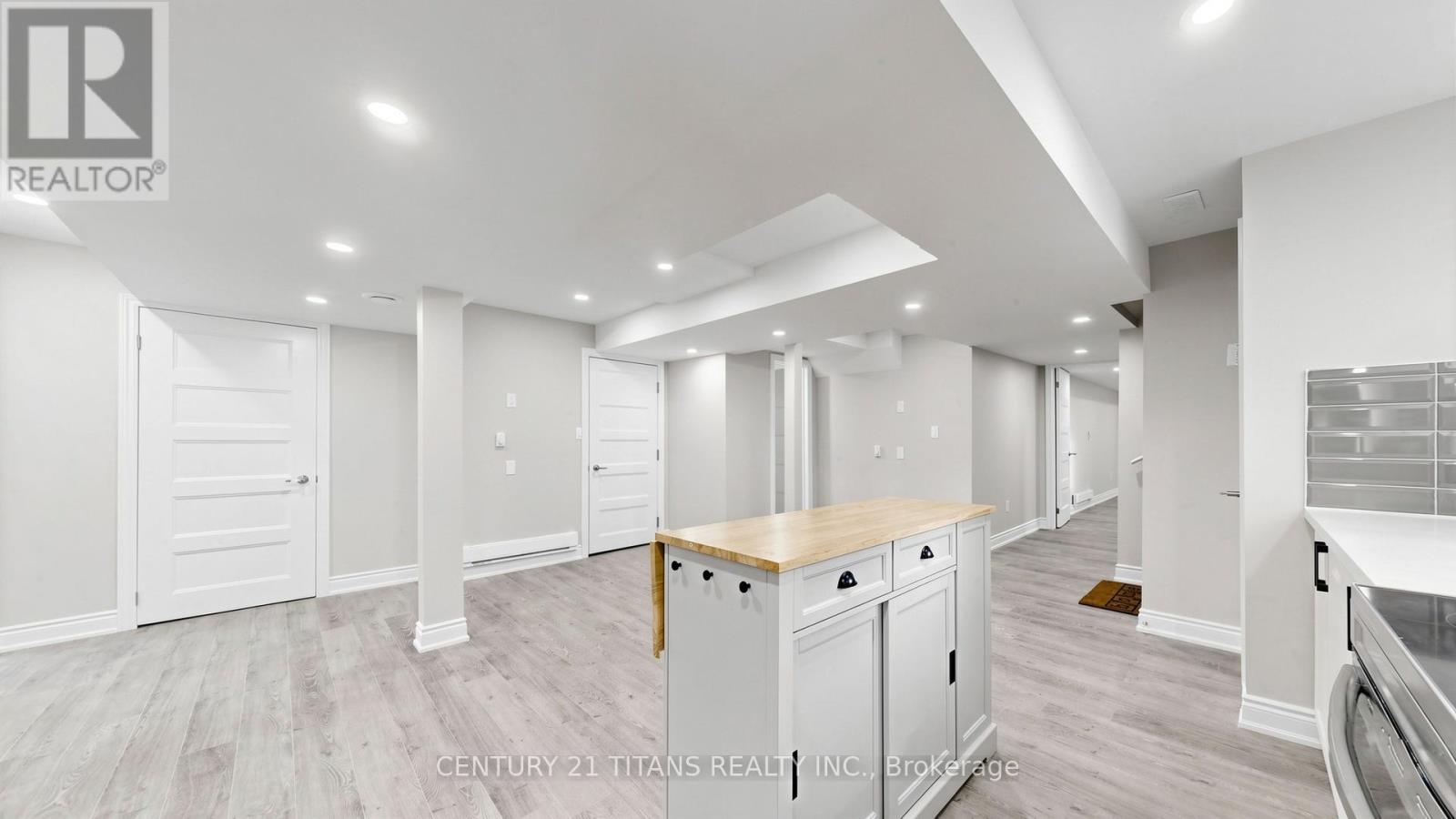 Lower - 270 Forestwalk Street, Kitchener, Ontario  N2E 3Y2 - Photo 9 - X13703330