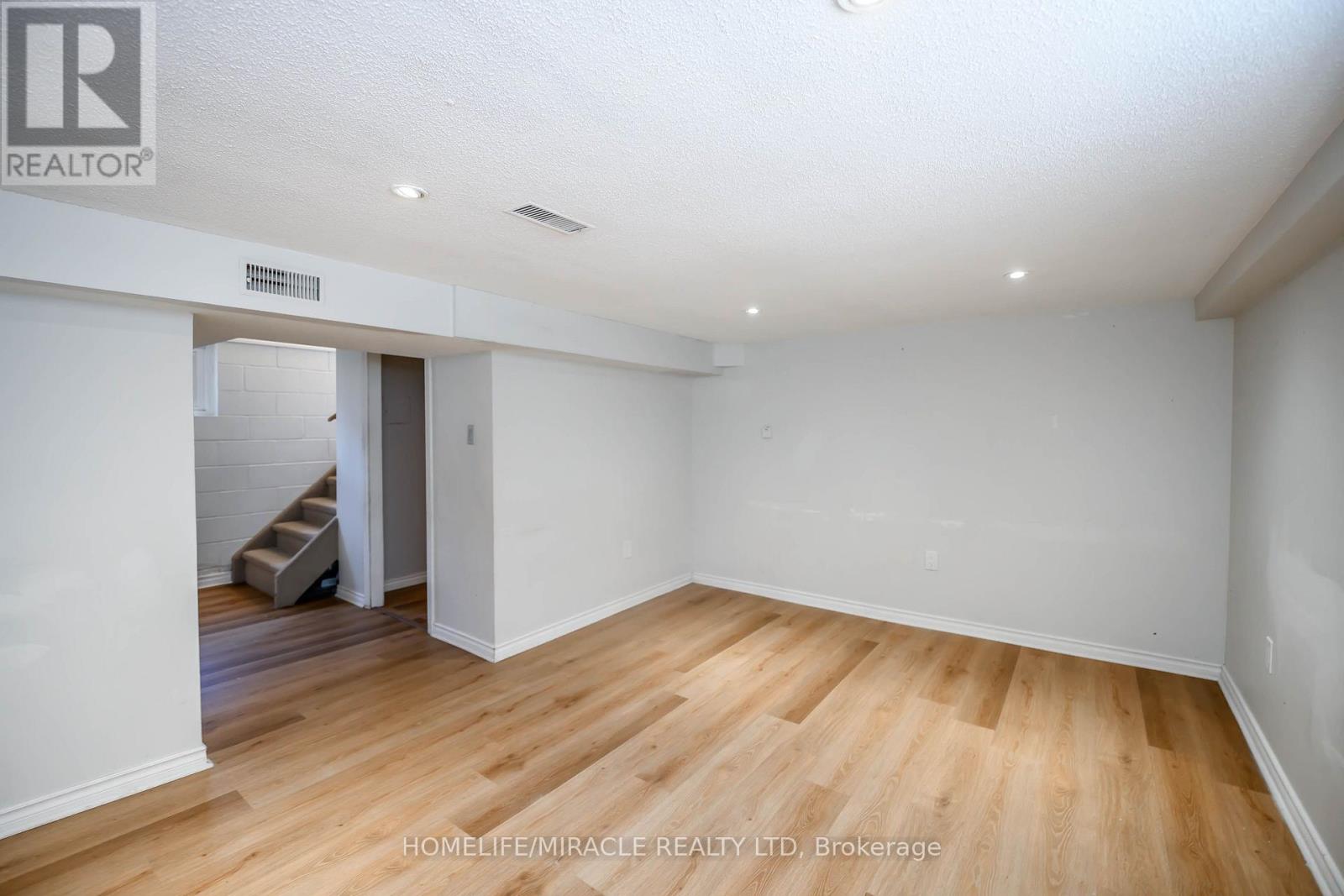 Basement - 4428 Homewood Avenue, Niagara Falls, Ontario  L2E 4X5 - Photo 7 - X13703338