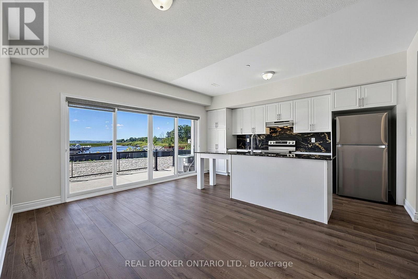 82 Marina Village Drive, Georgian Bay, Ontario  L0K 1S0 - Photo 12 - X13703342