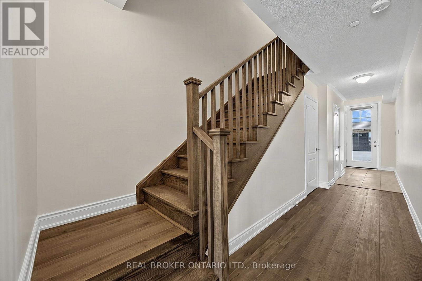 82 Marina Village Drive, Georgian Bay, Ontario  L0K 1S0 - Photo 14 - X13703342
