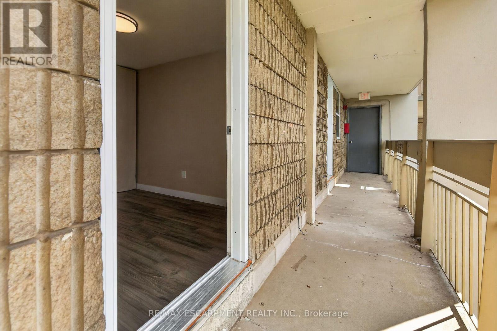 741 - 350 Quigley Road, Hamilton, Ontario  L8K 5N2 - Photo 32 - X13703350