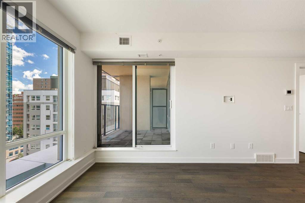 1004, 930 6 Avenue SW, Calgary, Alberta  T2J 1J3 - Photo 10 - A2326396