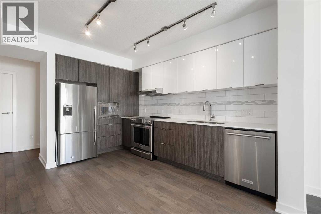 1004, 930 6 Avenue SW, Calgary, Alberta  T2J 1J3 - Photo 4 - A2326396