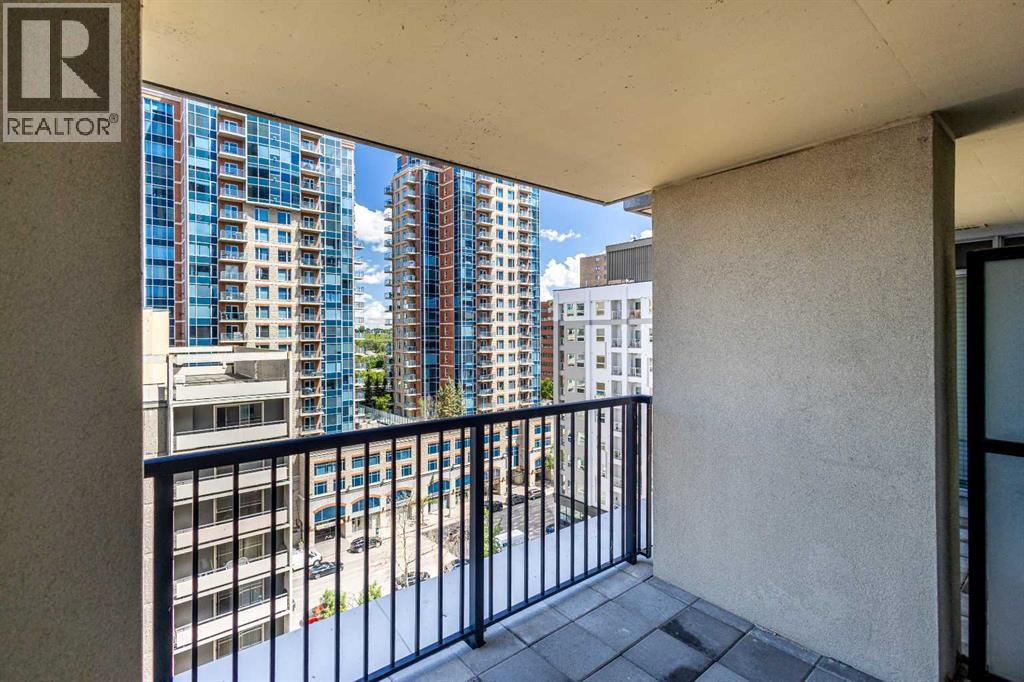 1004, 930 6 Avenue SW, Calgary, Alberta  T2J 1J3 - Photo 11 - A2326396