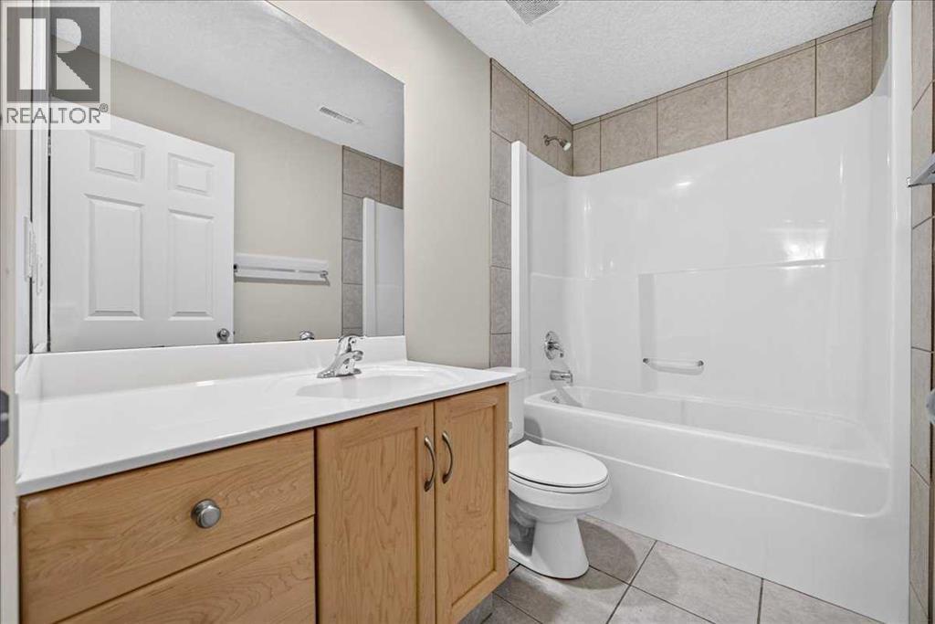 262 21 Avenue NE, Calgary, Alberta  T2E 1S4 - Photo 40 - A2338049