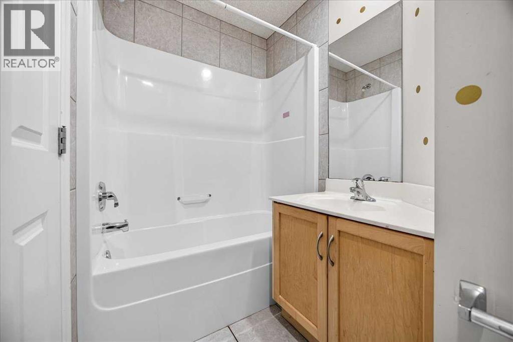 262 21 Avenue NE, Calgary, Alberta  T2E 1S4 - Photo 35 - A2338049