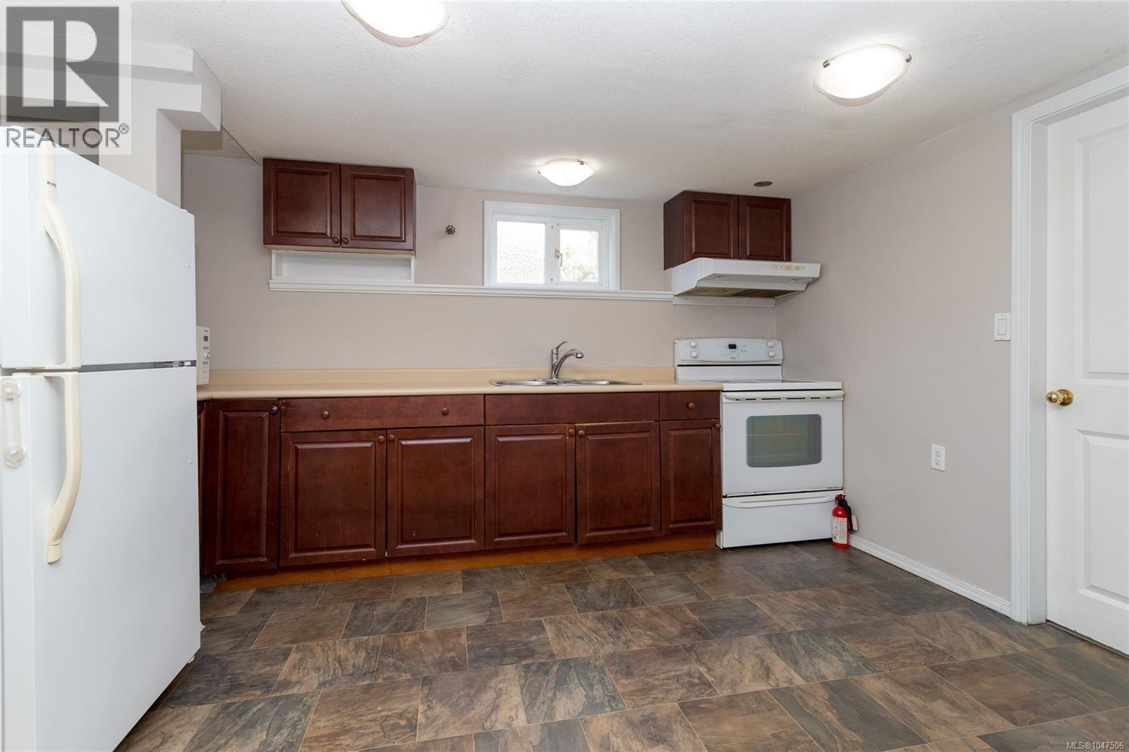 941 Mckenzie Ave, Saanich, British Columbia  V8X 3G8 - Photo 25 - 1047506