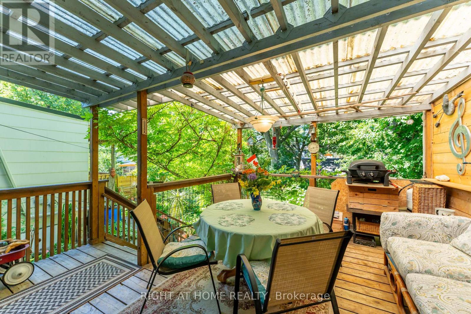 30 Allister Avenue, Toronto, Ontario  M1M 3K9 - Photo 46 - E13563626