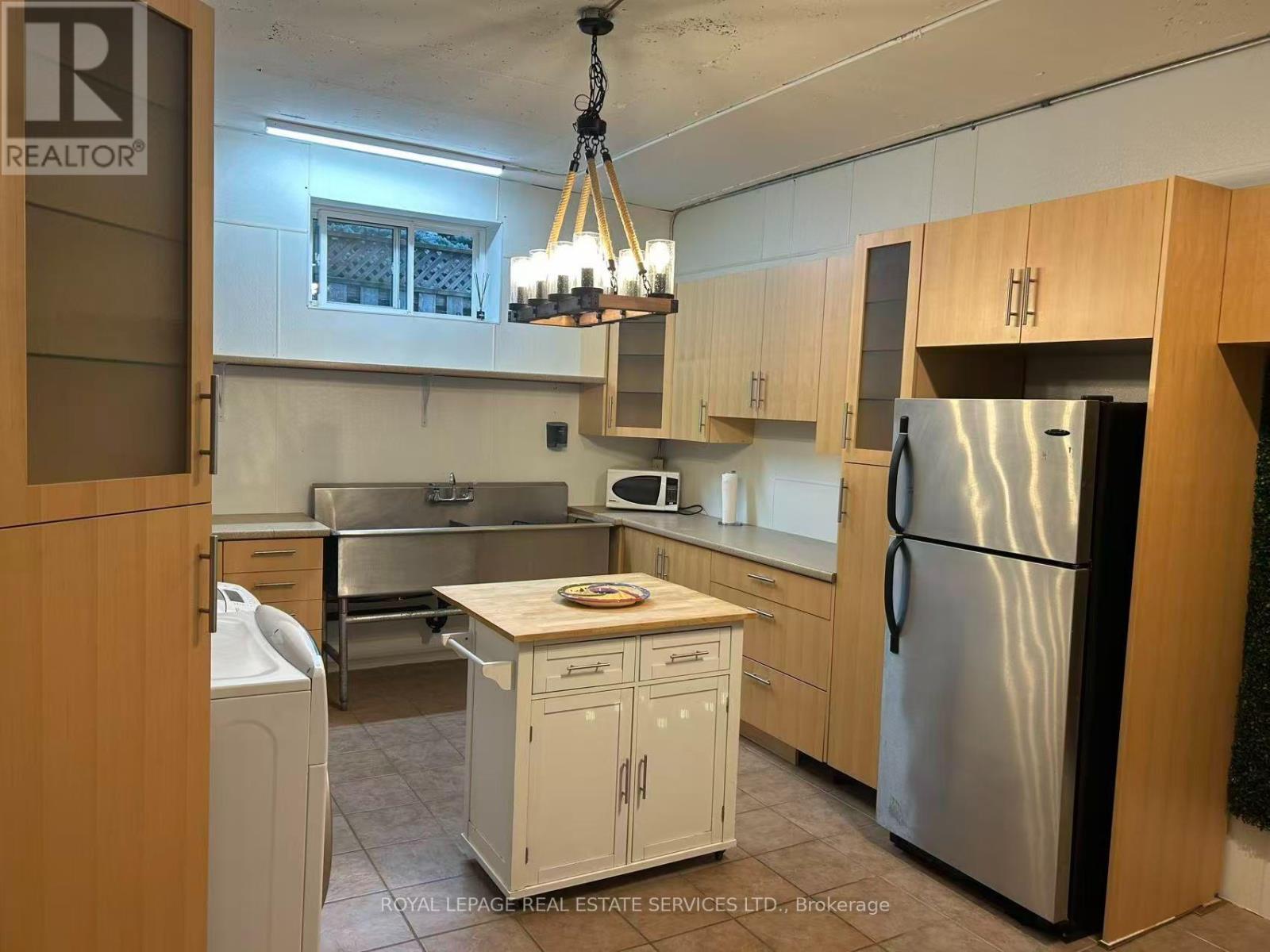 71 Stockdale Crescent, Richmond Hill, Ontario  L4C 3T1 - Photo 13 - N13530454