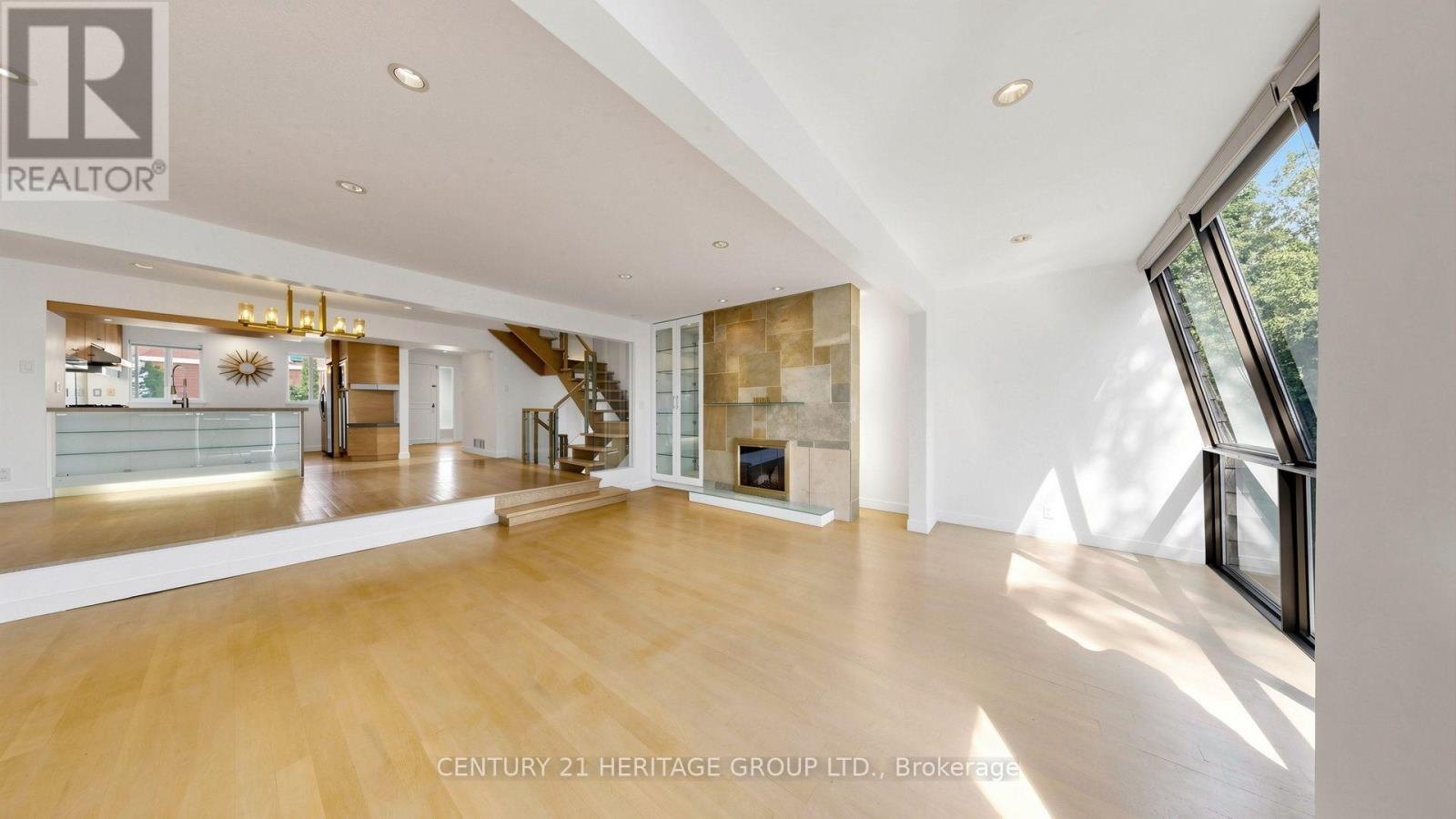 59 Cricklewood Crescent, Markham, Ontario  L3T 4T8 - Photo 7 - N13702952