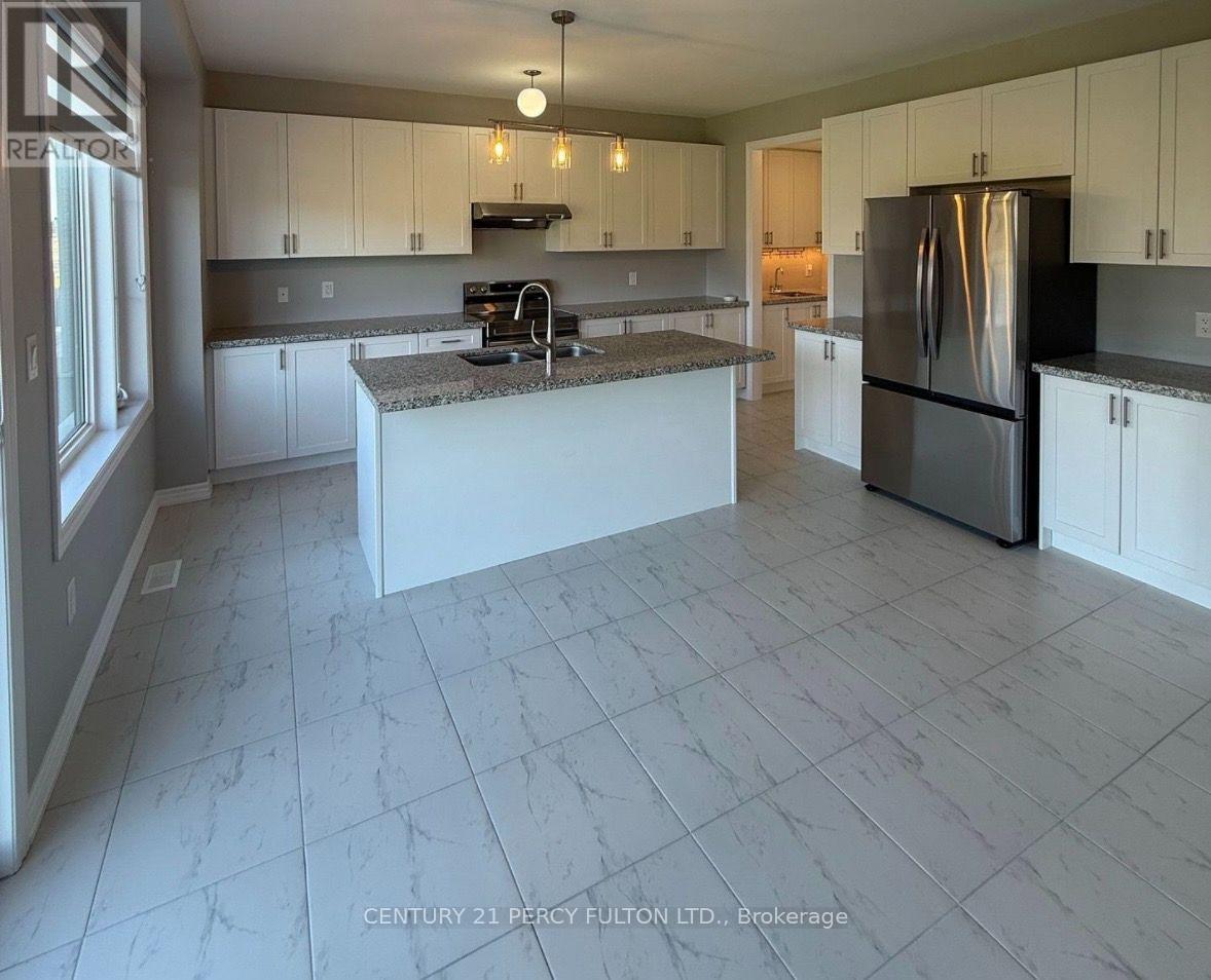 10 Rosanne Circle, Wasaga Beach, Ontario  L9Z 0N4 - Photo 3 - S13703272